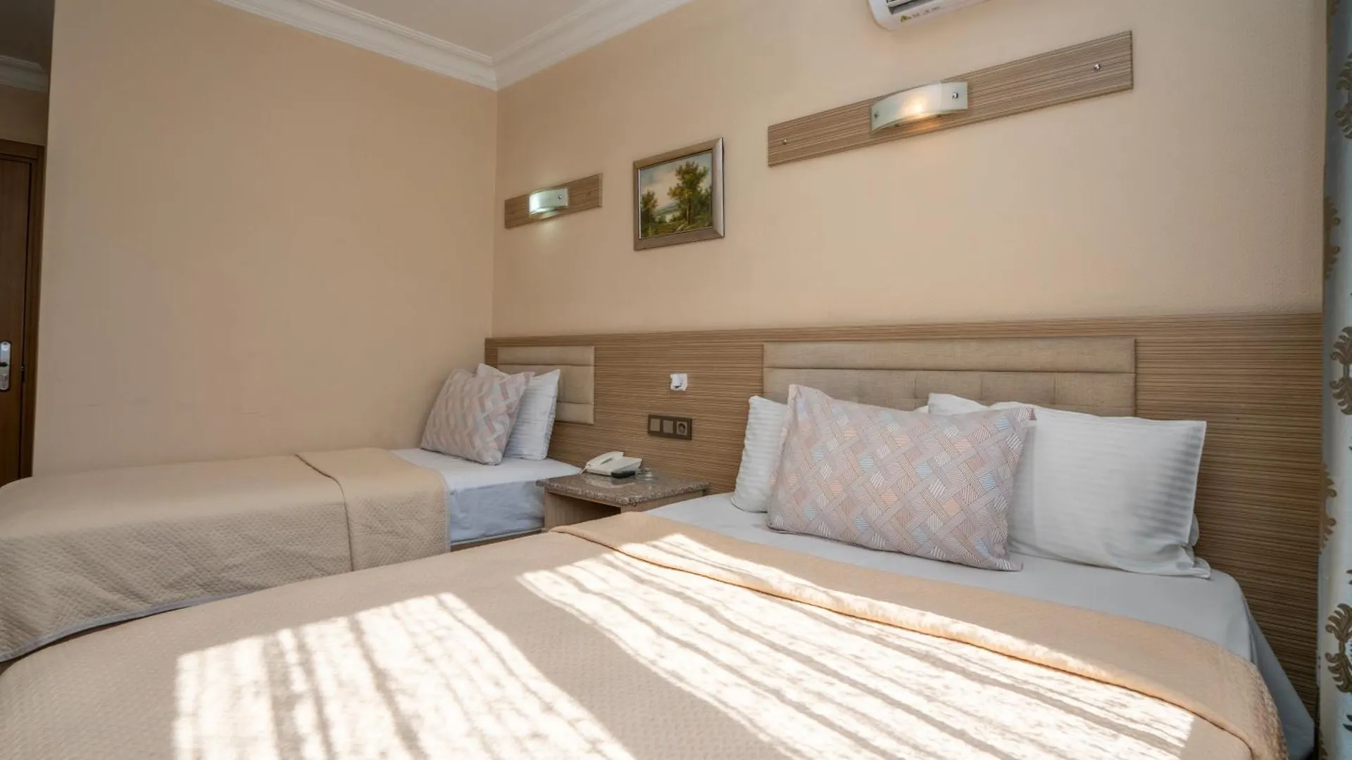 Grand Reis Hotel Istanbul