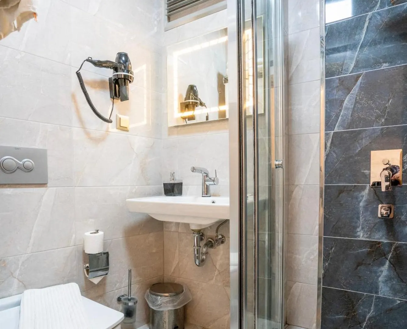 Grand Reis Hotel Istanbul